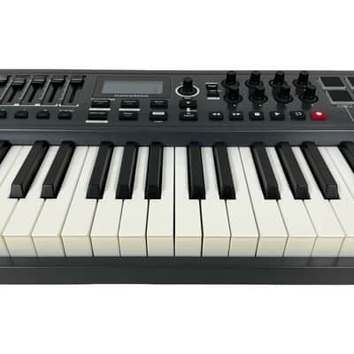 Novation Impulse 49 Key MIDI Controller image 4