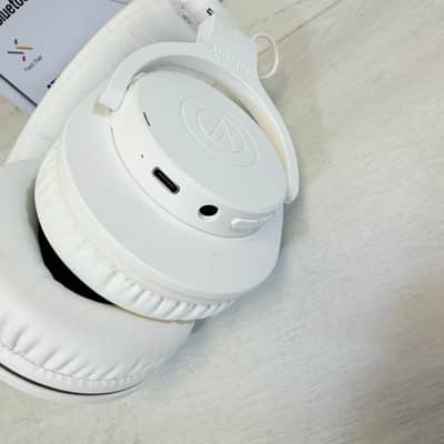 Audio-Technica ATH-M20xBT Wireless Bluetooth Headphones – White, Closed-Back w/ Box image 4