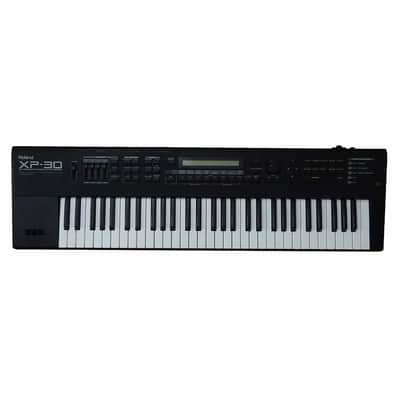 Roland XP-30 シンセサイザー 61鍵 Roland XP-30 61-Key Keyboard Synthesizer Black keyboard Music
