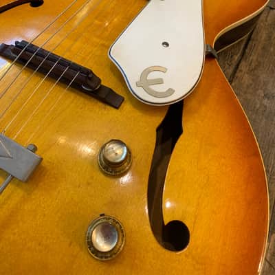 1965 Epiphone E422T Century Sunburst with hard shell case image 18