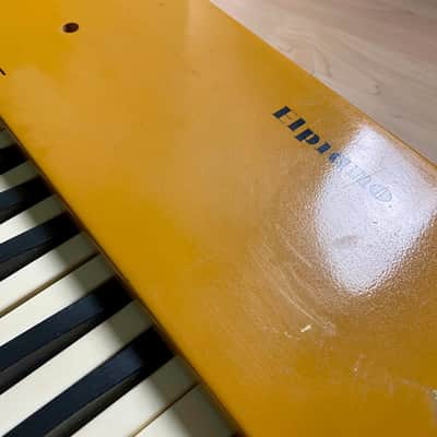 Hohner Elpiano 1968 (?) Yellow image 6