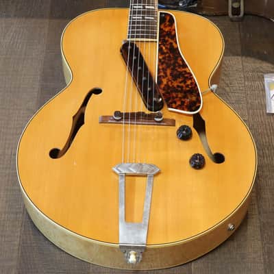 Vintage! 1940 Gibson ES-300 Hollowbody Electric Guitar Natural w/ Diagonal Pickup! + OHSC image 2