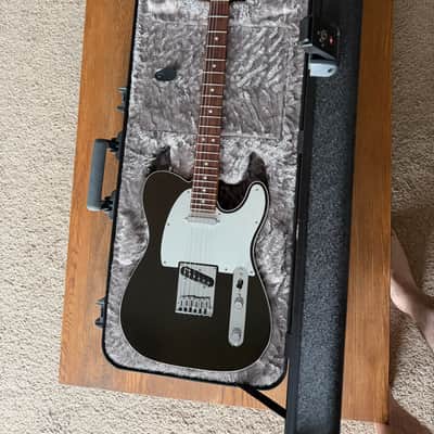 Fender American Ultra Telecaster with Rosewood Fretboard 2019 - 2025 - Texas Tea image 3