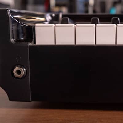 Korg Grandstage 88-Key Digital Piano - Black image 10