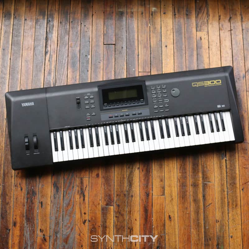 Yamaha QS 300 - Black | Reverb