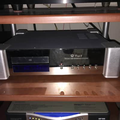 Doge 6 Vacuum Tube CD Player image 1