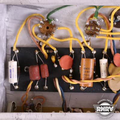 1967 Fender Vibro Champ 6-Watt 1x8" Guitar Combo - Black Panel image 15