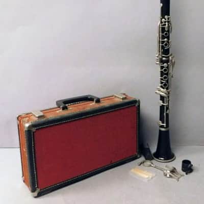 LeBlanc Normandy 4 Wood Soprano Clarinet, France, with case image 2