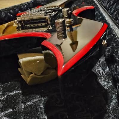 B.C. Rich Son of Beast 2004-2005 - Black with Red Binding image 5