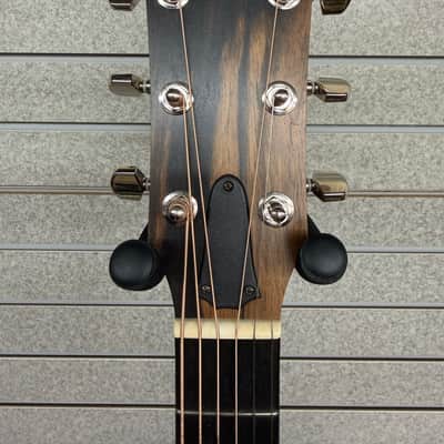 Taylor 214ce Plus 2024 - Present - Natural image 3