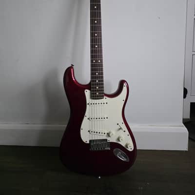 Fender American Standard Stratocaster 2007 USA Wine Red w/ Case – Excellent Condition