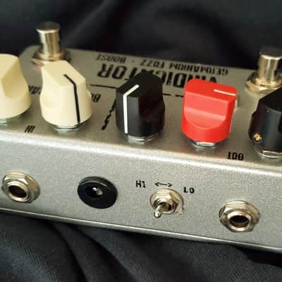 JDM Pedals JDM "VINDICATOR" Rangemaster & Tone Bender Mk2 | Dual Pedal) image 3