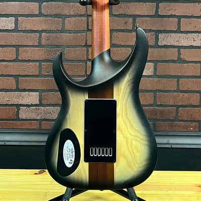 Schecter Banshee Mach-6 Evertune  2025 - Fallout Burst image 5