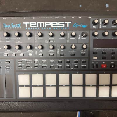 Dave Smith Instruments Tempest 6-Voice Drum Machine 2011 - 2018 (now discontinued) Black with Wood Sides