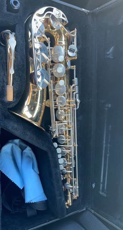Yamaha YAS 26 Alto Saxophone - Beginner image 1