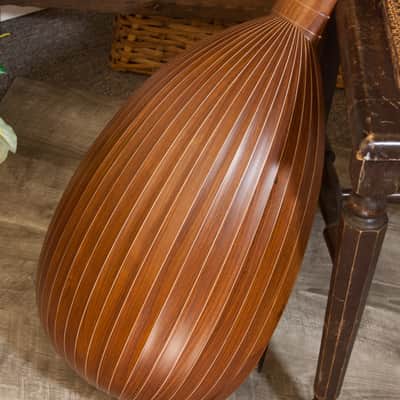 Roosebeck LT7DRSN-1 Deluxe 7-Course Lute Sheesham/Walnut with Gig Bag image 2