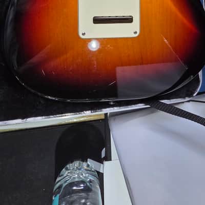 Fender American Standard Stratocaster with Rosewood Fretboard 2008 - 2016 - 3-Color Sunburst image 5