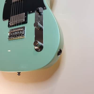 Fender FSR Standard Telecaster HH 2016 - 2018 - Sea Foam Pearl image 9