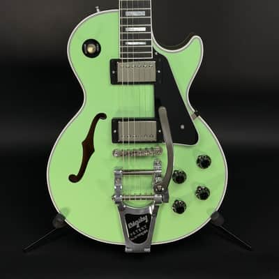 Gibson Custom Limited Edition Greatest Hits Volume II Les Paul Custom F-Hole B7 Bigsby - Two-Tone Green Gloss image 2