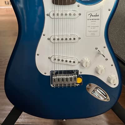 Fender Standard Stratocaster 2025 - Aquamarine Metallic / 7lbs. 15.8oz. #0266240560 image 3
