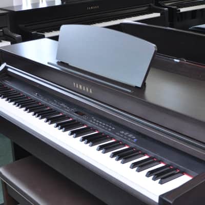 Yamaha CLP-430 Digital Piano image 1