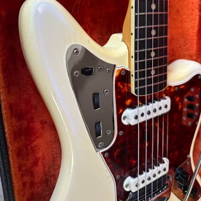 Fender Jaguar 1965 - Olympic White with Matching Headstock vintage 100% stock Johnny Marr Original Finish & Electronics – Original Case image 8