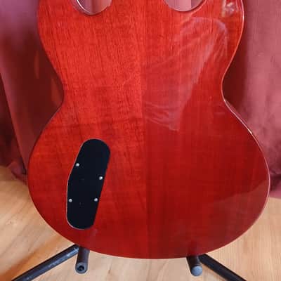 Gibson Midtown Bass – Cherry Red – Semi-Hollow – With Brown Hard Case – Excellent condition – UK image 9