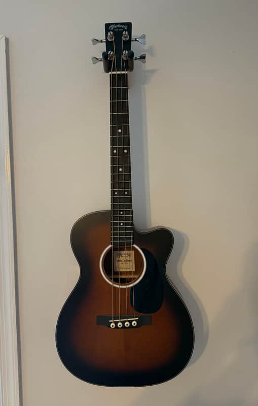 Martin 000C JR-10E Bass