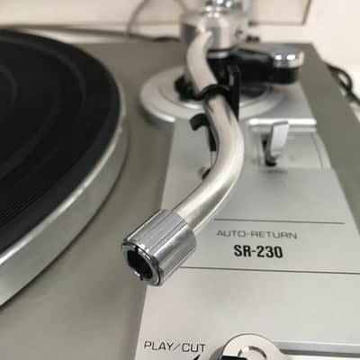 Toshiba Vintage Belt Drive Turntable Model SR-230 image 6