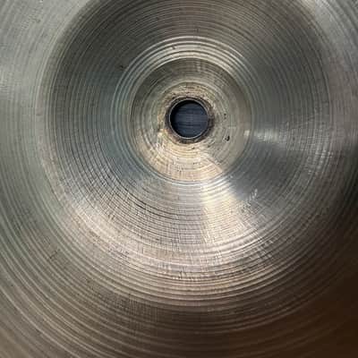 Vintage Zildjian Avedis Crash Cymbal 16” 1960s Cymbal #2667 image 11
