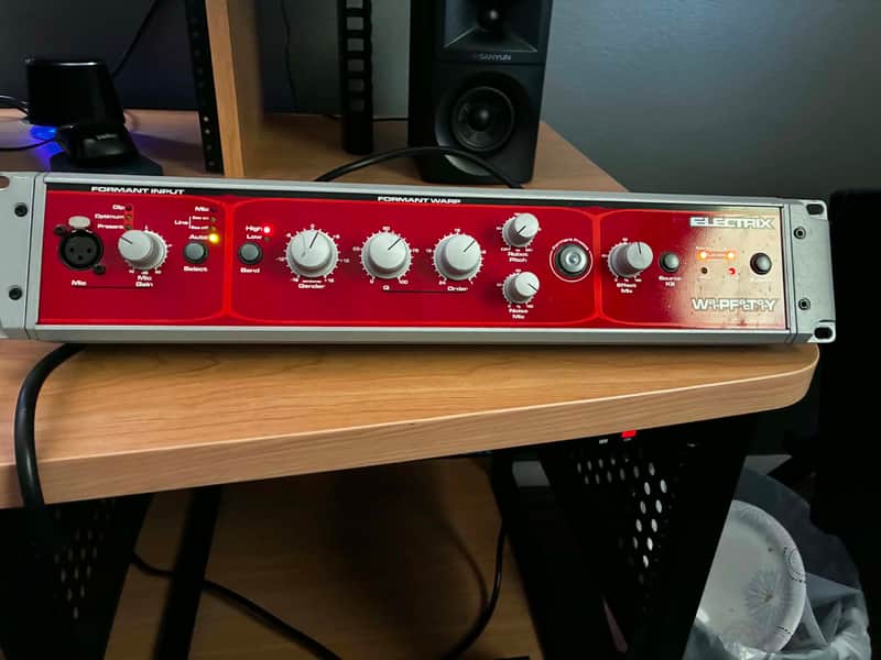 Electrix Warp Factory Ultimate Vocoder 2000s - Red image 1