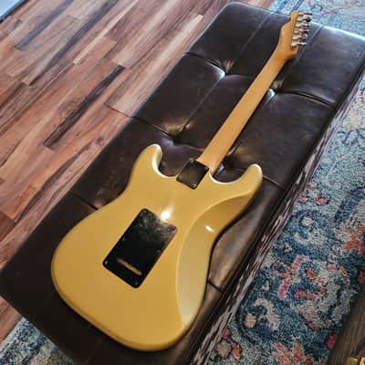 1986 Chandler San Fransisco S-Body T-Neck Super Strat Partscaster - Shoreline Gold - w/Case image 8