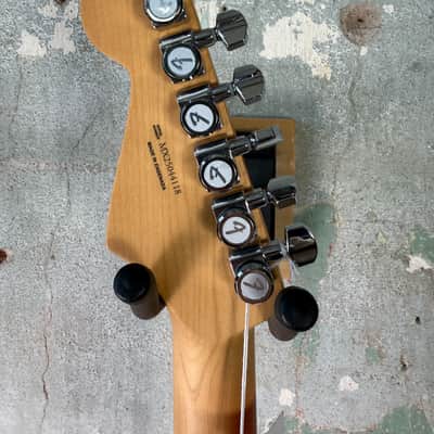 Fender Player II Modified Stratocaster with Maple Fretboard 2025 - Present - Sunshine Yellow image 8