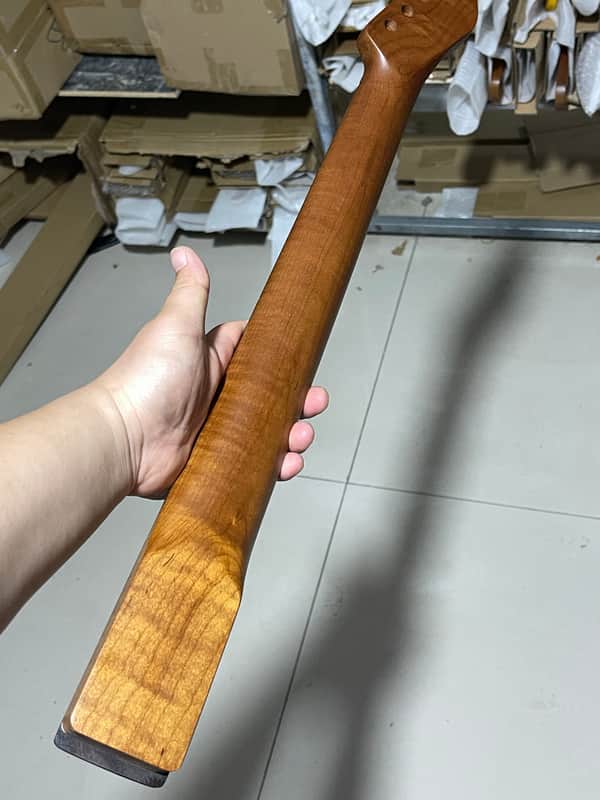 stainless steel 22 frets A+ Reverse headstock 22frets Roasted Maple Electric guitar neck Rosewood 25.5inch hole 10mm Radius:9.5inches.satin tele image 1