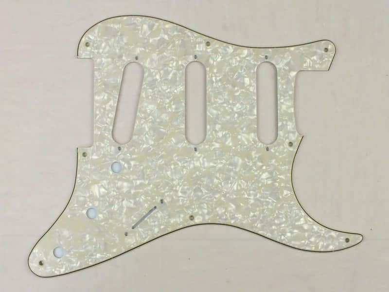 2024 Guitars Electric Ltd Stratocaster Cream Pearl