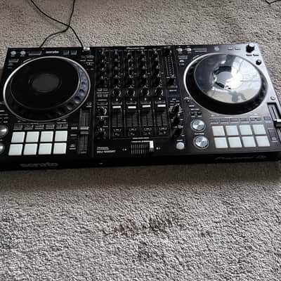 Pioneer DDJ-1000SRT 4-Channel Serato DJ Controller 2019 - Present - Black image 2