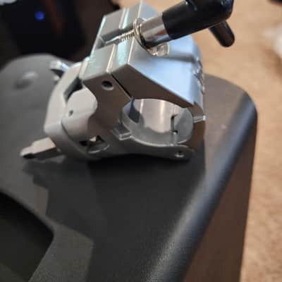DW DWSMRKC15V 1.5" to V Drum Rack Clamp 2010s - Grey image 11