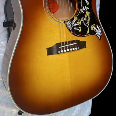Gibson Custom Shop Hummingbird Koa/Carpathian Spruce Acoustic-Electric Guitar - Honeyburst - 4.65 lbs - G06299 image 9