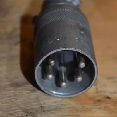 English Cannon 5 Pin Male Connector for Neve image 3