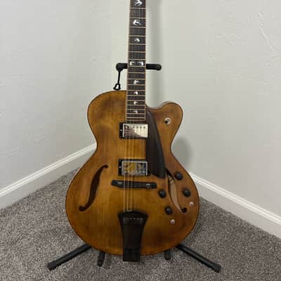 Holst Semihollow 2023 - Satin image 1