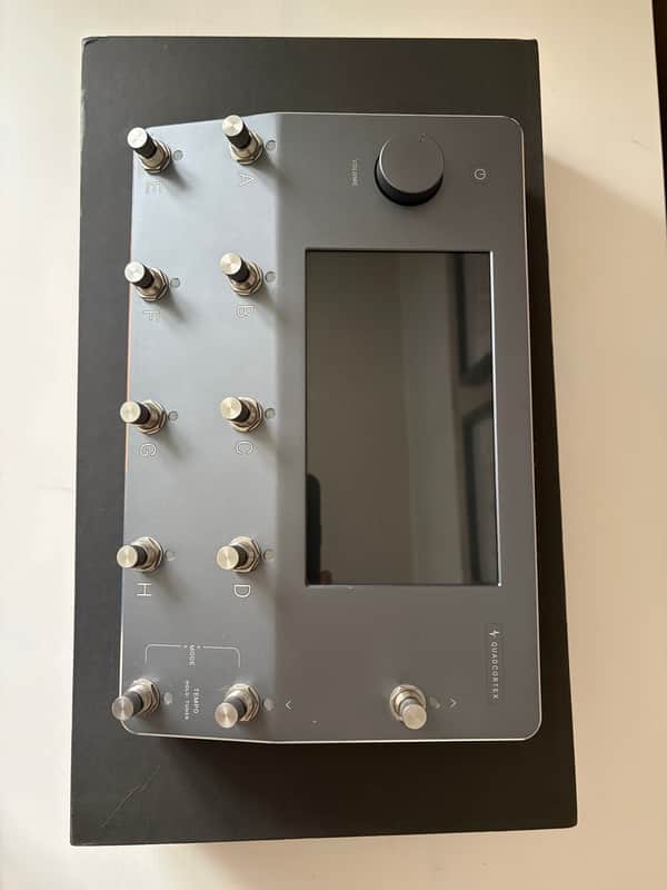 Neural DSP Quad Cortex 2021 - Present - Gray image 1