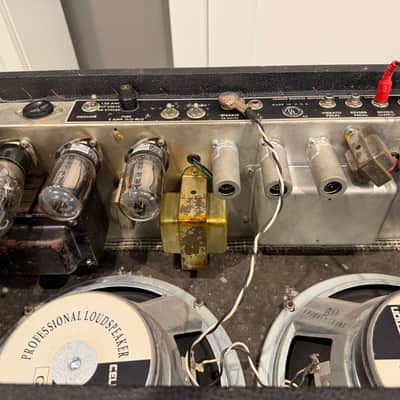 Fender Vibrolux Reverb Amp - 1968 - Drip Edge / Black Line image 5