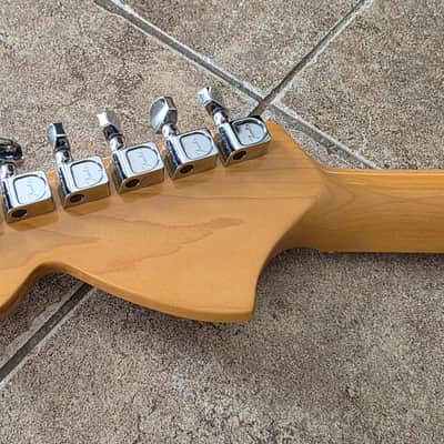 Fender American Telecaster Deluxe '72 Re-issue 2016-2018 - Walnut/Mocha image 12