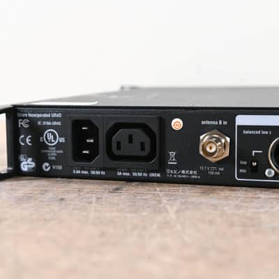 Shure UR4D Wireless Receiver w/ two UR1 Bodypack Transmitters - H4 Band CG0077F image 11