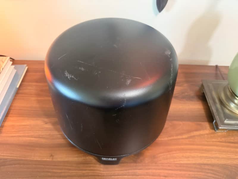Genelec 5040A 6.5" Compact Powered Studio Subwoofer 2008 - 2013 - Black image 1