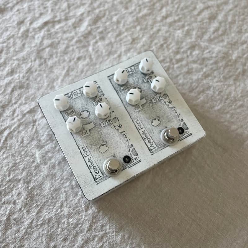 Mid-Fi Electronics Custom Double Demo Tape Fuzz - White image 1