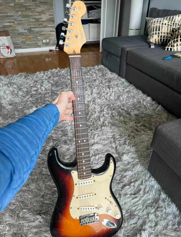 Fender stratocaster american standard 2005 - sunburst image 1