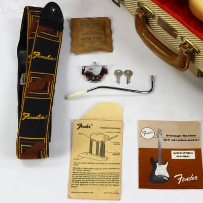 1982 Fender '57 American Vintage Reissue Fullerton Stratocaster 1957 Olympic “Vintage White” RED BOBBIN PICKUPS Very Early RI! AVRI image 3