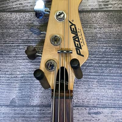 Peavey Forum 4 String Bass (Red) image 7