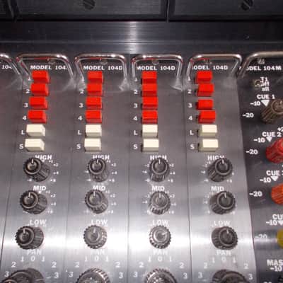 Interface Electronics Lou Stevenson Mixer 104D 16x4x2  1978  Analog imagen 8